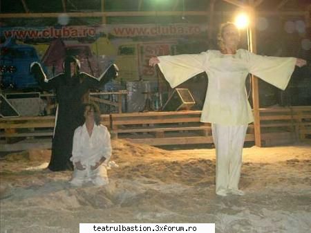Am intrat accidental!!!!!!!!!!!!!!!!! - neah... sa te ajut. acesta este un forum - discutii participanti